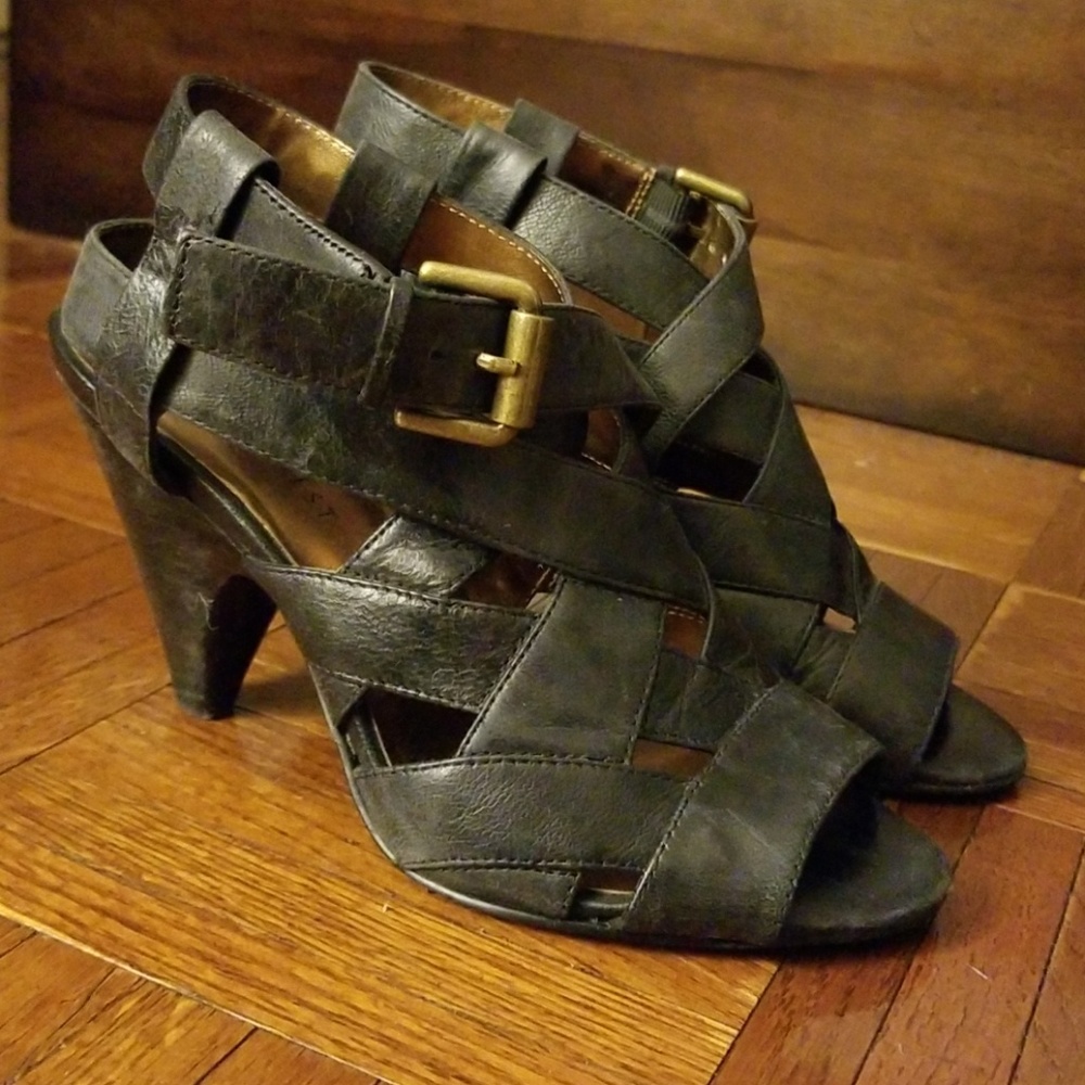 Nine West heeled sandals